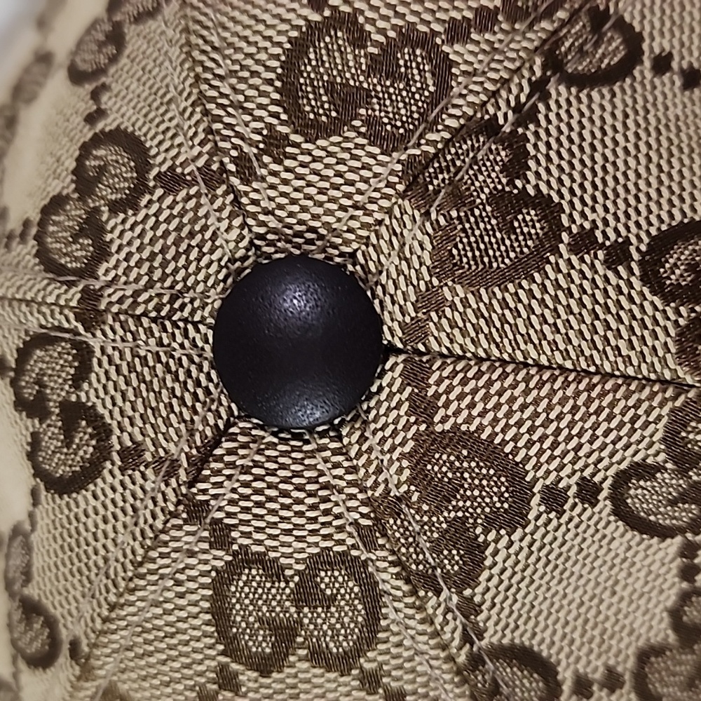 GUCCI - Picture 10 of 10